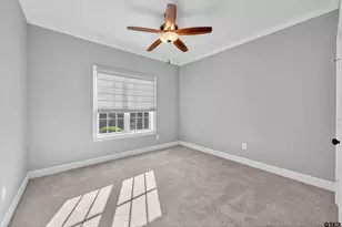 129 Settlers Ct, Palestine, TX 75801 - Photo 5