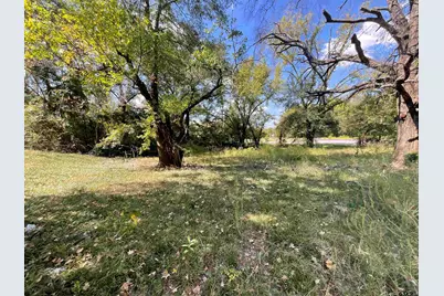 607 S Englewood Ave, Tyler, TX 75701 - Photo 1