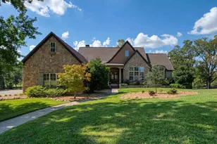 1860 Holcomb Cir, Tyler, TX 75703 - Photo 1