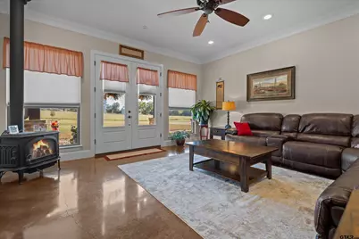 150 Pr 6421, Palestine, TX 75803 - Photo 7