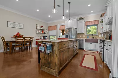 150 Pr 6421, Palestine, TX 75803 - Photo 9