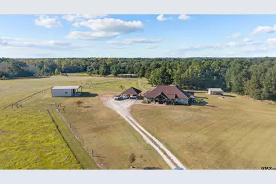 150 Pr 6421, Palestine, TX 75803 - Photo 3