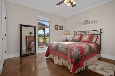 150 Pr 6421, Palestine, TX 75803 - Photo 19