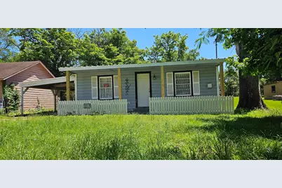 1713 W Frank, Grand Saline, TX 75140 - Photo 3