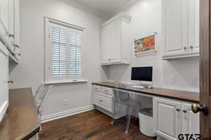 2202 Woodlands Dr, Tyler, TX 75703 - Photo 33