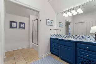 2202 Woodlands Dr, Tyler, TX 75703 - Photo 39