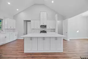 19682 Dove Rdg Dr, Lindale, TX 75771 - Photo 9