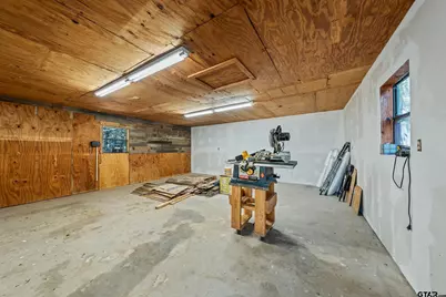 325 Laurel Ln, Holly Lake Ranch, TX 75765 - Photo 33