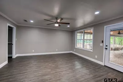 1008 Woodland Dr., Palestine, TX 75801 - Photo 13