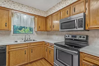 331 Bent Horseshoe Lane, Holly Lake Ranch, TX 75765 - Photo 25