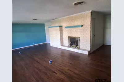 106 Candy Drive, Pittsburg, TX 75686 - Photo 3