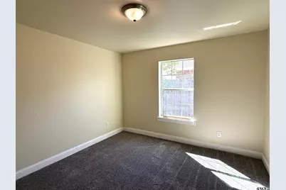 203 Reynolds St, Pittsburg, TX 75686 - Photo 7