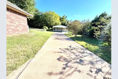 502 Ivey, Mineola, TX 75773 - Photo 39