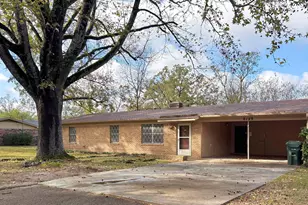 8149 Karen, Tyler, TX 75703 - Photo 1