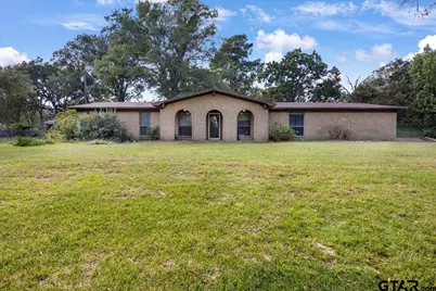 1302 Jeb Stuart Dr, Tyler, TX 75703 - Photo 3