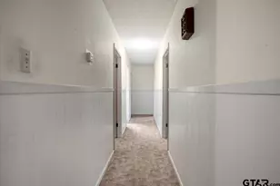 1302 Jeb Stuart Dr, Tyler, TX 75703 - Photo 17