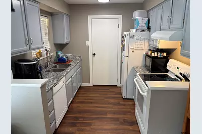 110 Hillcreek Drive, Whitehouse, TX 75791 - Photo 11