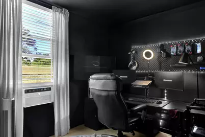 20491 Hwy 110 S, Troup, TX 75789 - Photo 29