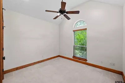 18241 Sunshine Ln, Troup, TX 75789 - Photo 21