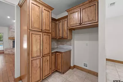 18241 Sunshine Ln, Troup, TX 75789 - Photo 11