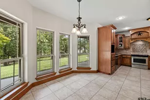 18241 Sunshine Ln, Troup, TX 75789 - Photo 13