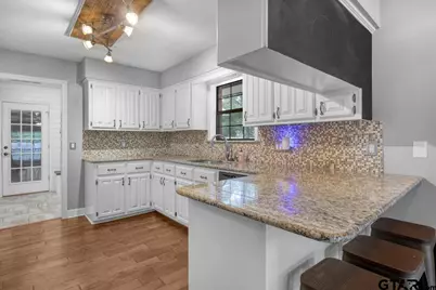 10926 Mosswood Drive, Tyler, TX 75703 - Photo 13