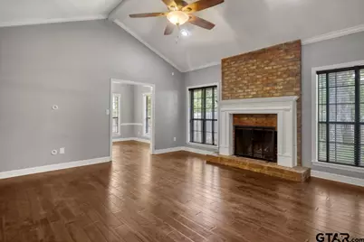 10926 Mosswood Drive, Tyler, TX 75703 - Photo 7