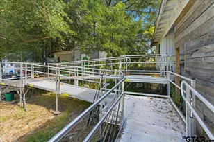 126 W Forest St, Hawkins, TX 75765 - Photo 9