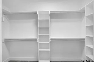 16226 Crossing Cir, Lindale, TX 75771 - Photo 17