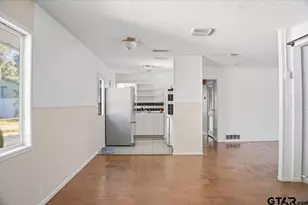 1835 Melba Dr, Tyler, TX 75701 - Photo 7