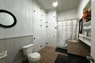 123 E 12th St, Mt Pleasant, TX 75455 - Photo 11
