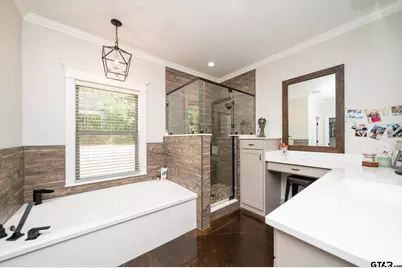 2151 Byrd Rd, Jacksonville, TX 75766 - Photo 27