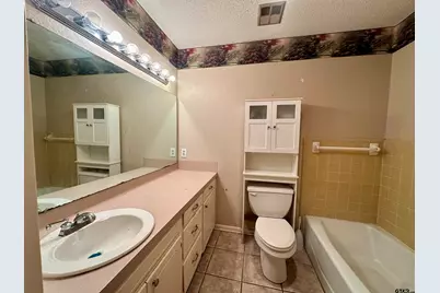 604 S Orchid Dr, White Oak, TX 75693 - Photo 11