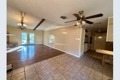 604 S Orchid Dr, White Oak, TX 75693 - Photo 5