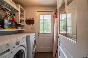 1124 N Main (House A), Winnsboro, TX 75494 - Photo 11