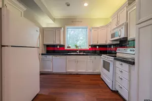 1124 N Main (House B), Winnsboro, TX 75494 - Photo 7