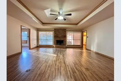 580 Oakwood Dr, Kilgore, TX 75662 - Photo 7