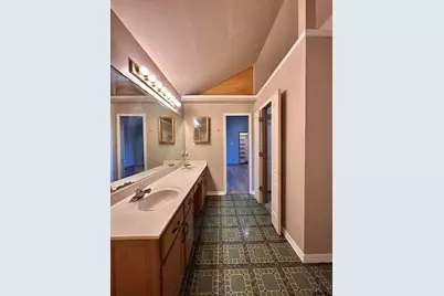 580 Oakwood Dr, Kilgore, TX 75662 - Photo 31