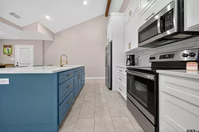 2607 Old Henderson Hwy, Tyler, TX 75702 - Photo 9