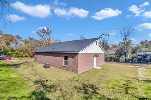 1410 W Connally St, Tyler, TX 75701 - Photo 25