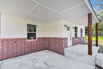 1410 W Connally St, Tyler, TX 75701 - Photo 5