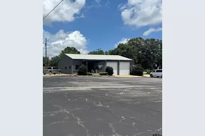 801 E Broadway, Gladewater, TX 75647 - Photo 1