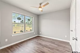 19948 County Rd 4118, Lindale, TX 75771 - Photo 13