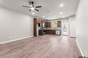 19948 County Rd 4118, Lindale, TX 75771 - Photo 7