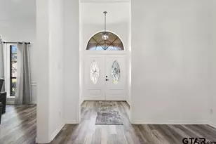 1603 Old Oak Dr, Tyler, TX 75703 - Photo 5