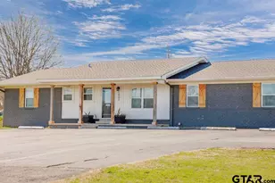 1501 S Main St, Lindale, TX 75771 - Photo 1