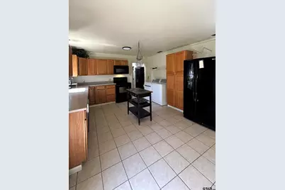 305 Arthur, Lindale, TX 75771 - Photo 3