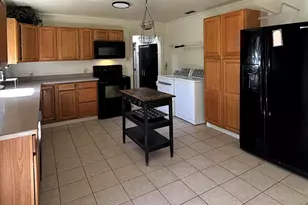 305 Arthur, Lindale, TX 75771 - Photo 3