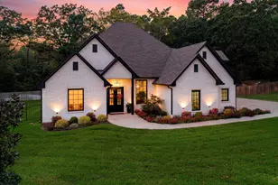 4301 Windrush Blvd, Longview, TX 75604 - Photo 1