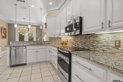 2301 S Williams Avenue, Mt Pleasant, TX 75455 - Photo 15